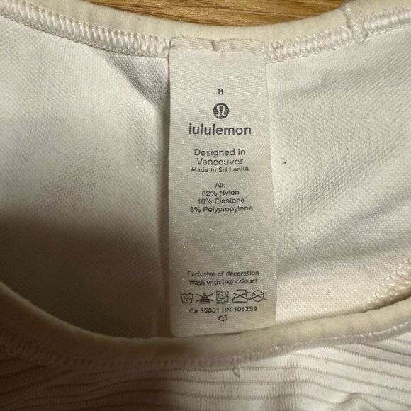 Lululemon ebb to train bra 8 - Picture 4 of 7